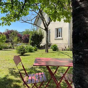  Hébergement de vacances Maison Familiale 8 P En Vallee De Dordogne - Lot